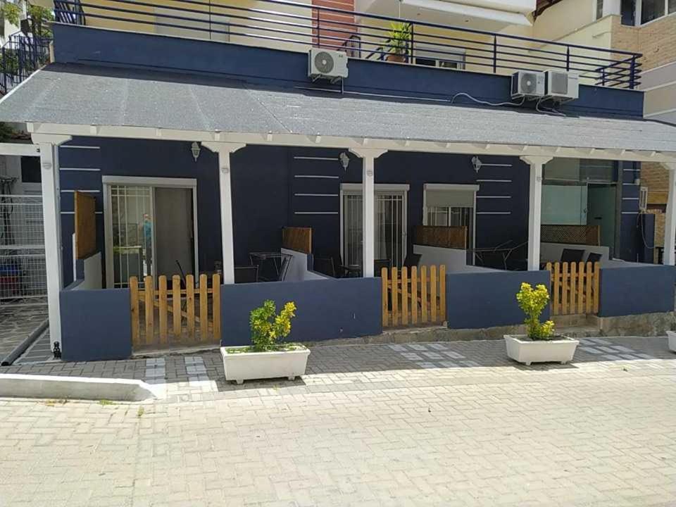 Stratos Family Apartments & Studios Неос Мармарас Екстериор снимка